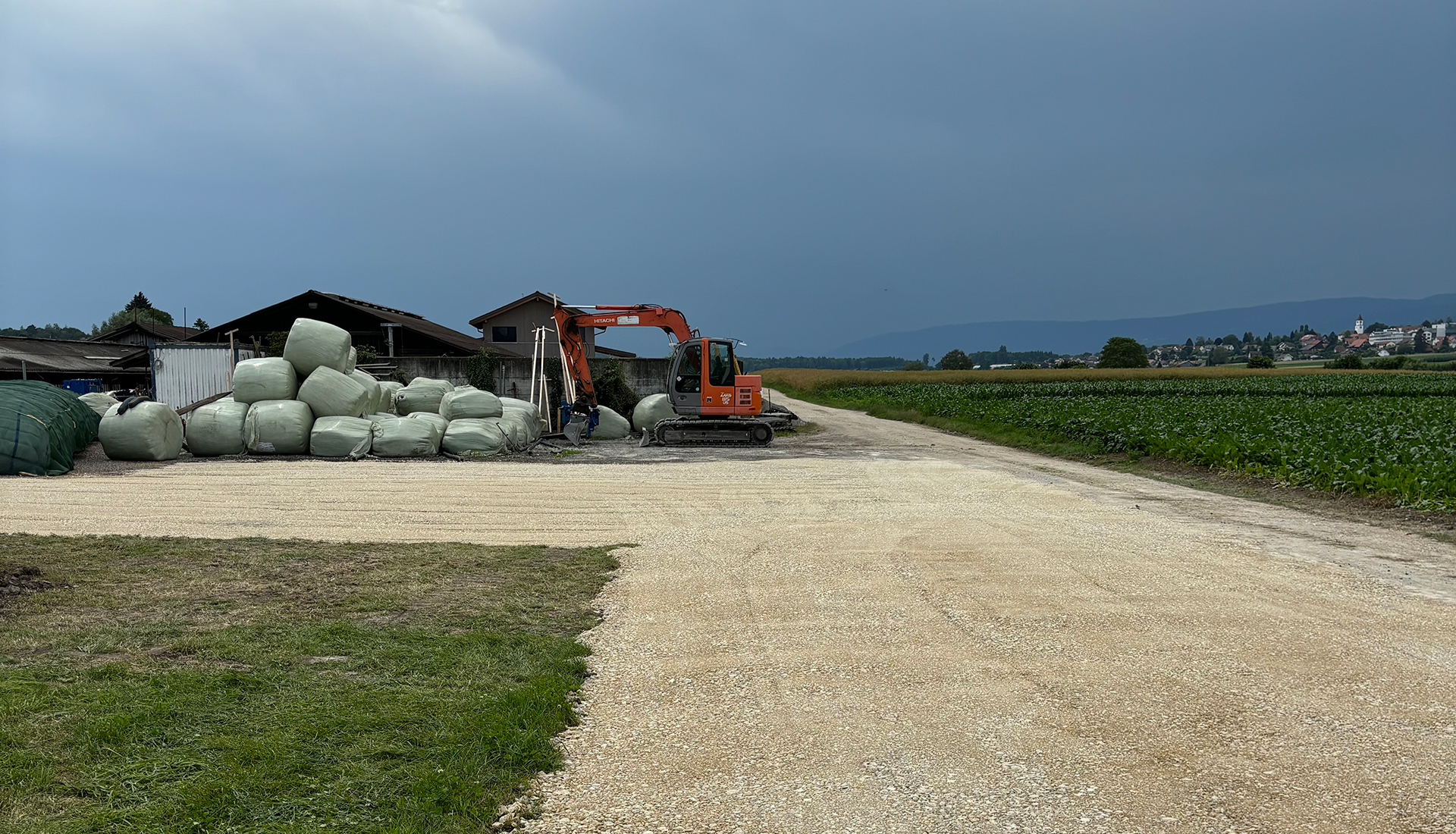 Mathys Bau Walperswil Grund- und Tiefbau Baumaschinenvermietung Grundwasserfassung Kommunalarbeiten Baufirma Bauprojekt Berner Seeland Schweiz